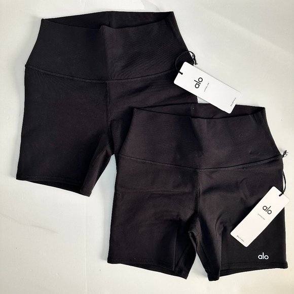 ALOAIRBRUSH HIGH WAIST 5" BIKER SHORT
